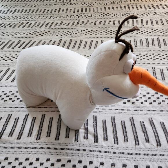 Pillow Pets Olaf Snowman Plush 17" Carrot Nose Bug Eyes Disney Stuffed Toy - Picture 2 of 12